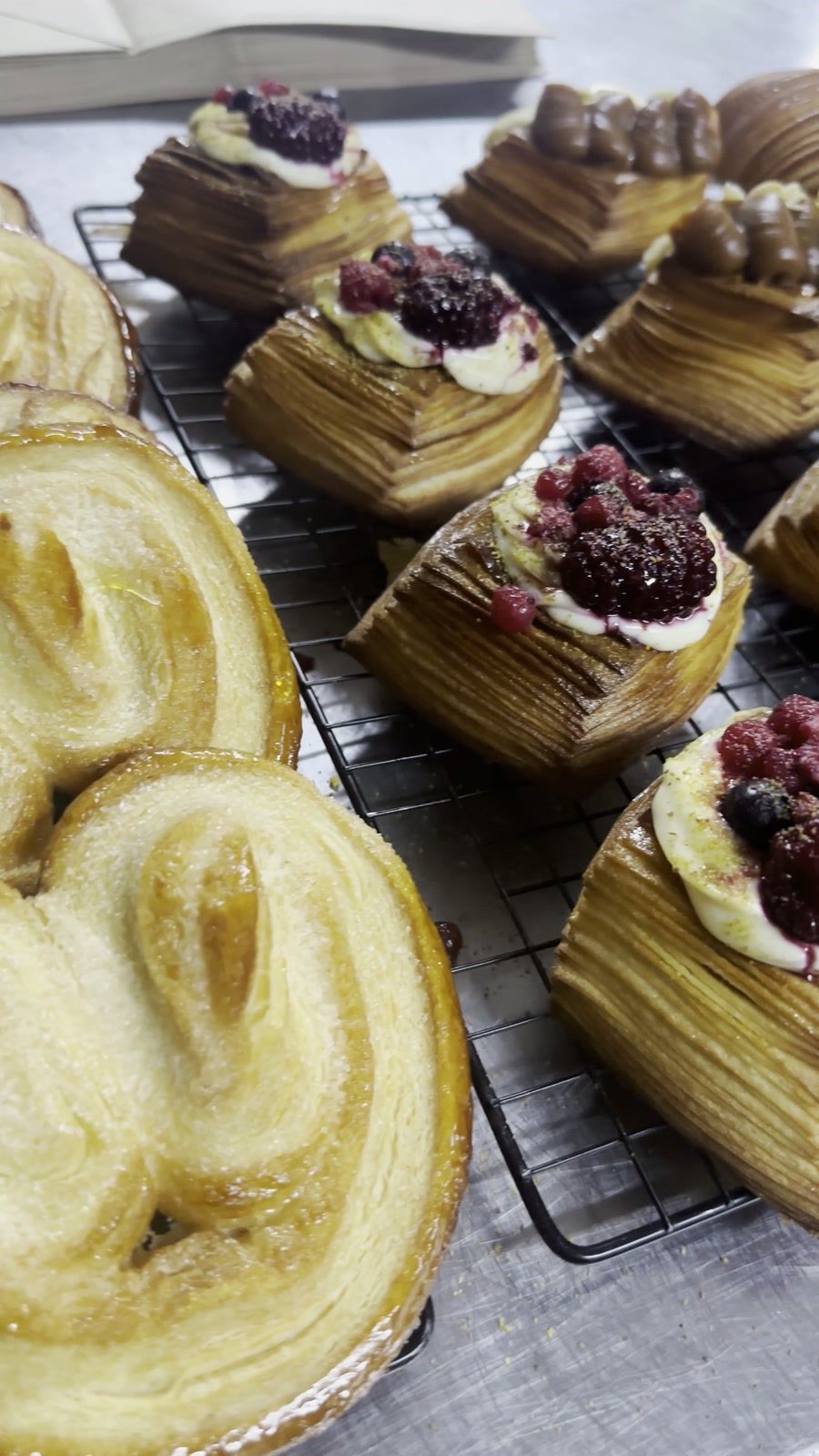 Danesas con frutos rojos